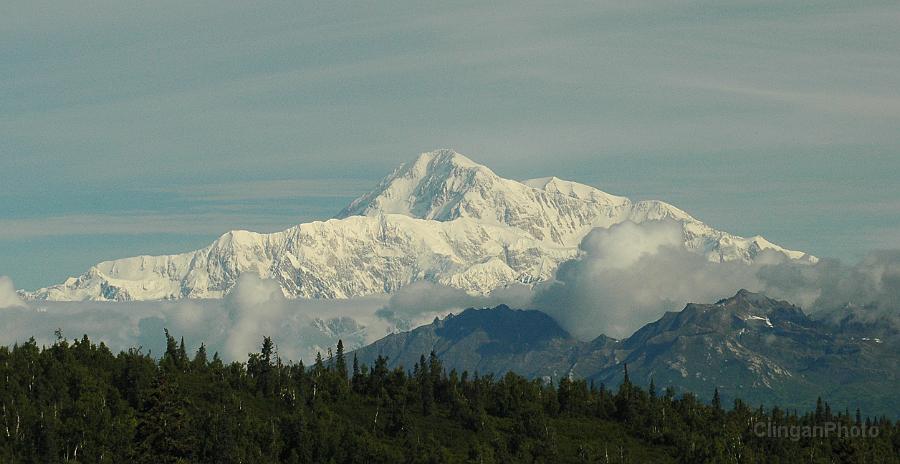 DSC 6639 denali from the lodge adj